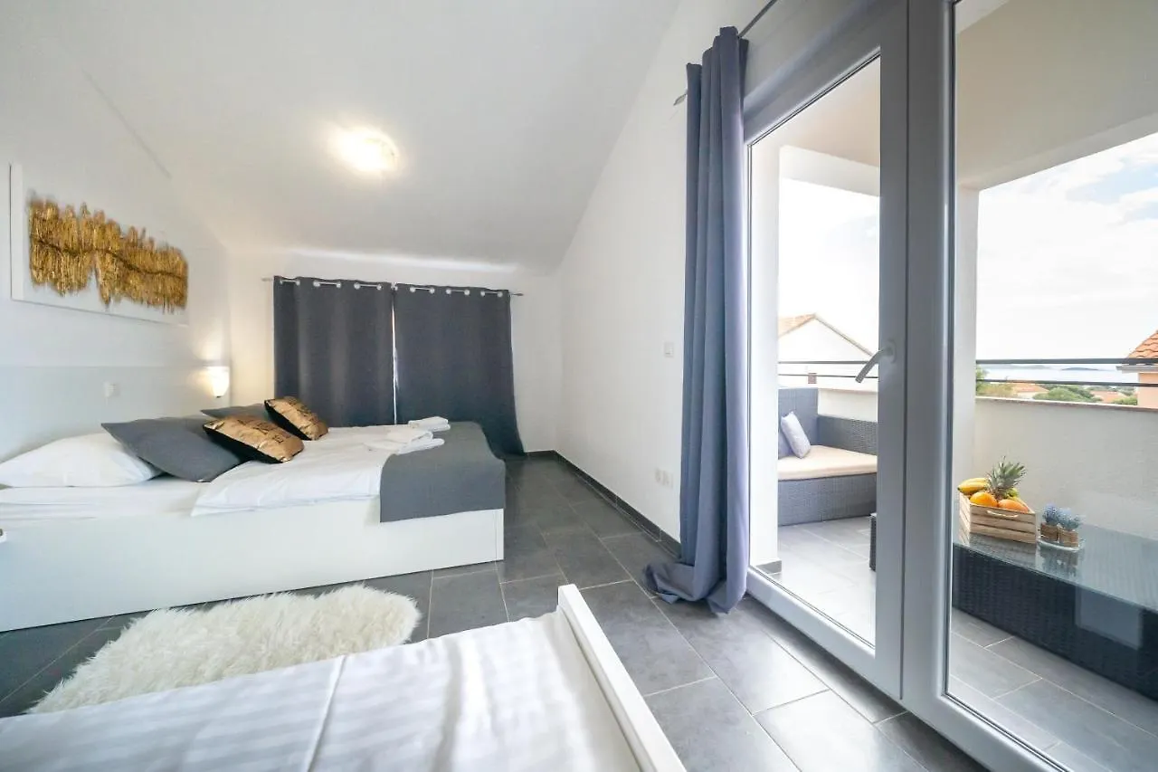 Holiday Apartments Amarilis Pakostane